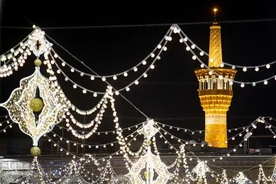حرم مطهر رضوی در شب مبعث رسول اكرم(ص)