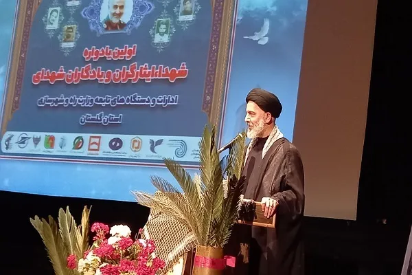 پیشرفت کشور با داشتن روحیه انقلابی میسر است