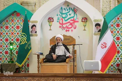مراسم بزرگداشت آیت‌الله ربانی شیرازی در حرم مطهر
