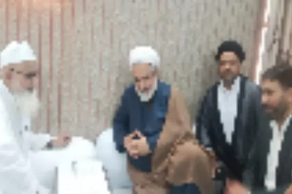 المصطفیٰ یونیورسٹی ایران کے وائس چانسلر ڈاکٹر رضا شاکری نے دارالعلوم دیوبند اور نانوتہ کا دورہ کیا