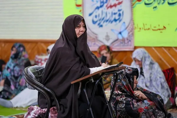 حضور امام جمعه تبریز در جمع معتکفین مسجد امیرالمومنین (ع) شهرک ارم
