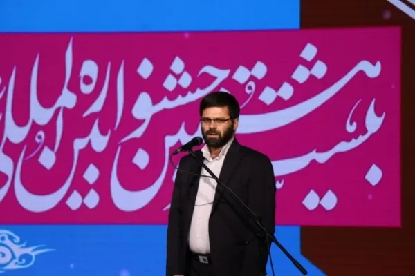 جریان شعر و ادب می‌تواند ابعاد شخصیتی امام رضا(ع) را به خوبی تبیین کند
