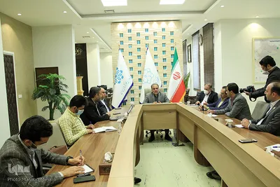 دیدار جمعی از خبرنگاران با جمال الدین عزیزی شهردار یزد