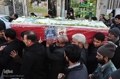 تشییع پیکر جانباز شهید برات‌الله زیرک علی آبادی در کاشمر


