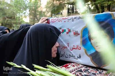 تشییع سه شهید تازه تفحص شده‌ی دوران دفاع مقدس