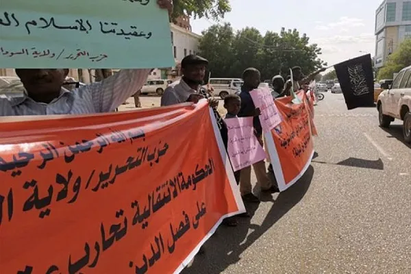 مساجد السودان تنتفض ضد فصل الدين عن الدولة