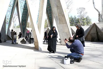 آرامگاه خیام نیشابوری