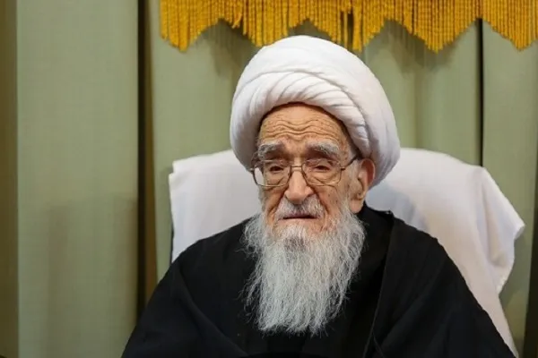 گذشتِ اَزمنه و اعصار روز امام حسین را از یاد نمی‌برد