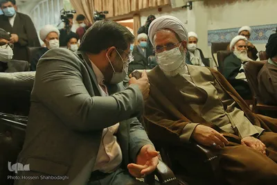 Gedenkveranstaltung zum 40. Todestag von Allama Tabatabai in Qom