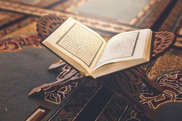 Allaha və peyğəmbərlərə itaət etmək saədətə çatmağın amillərindəndir