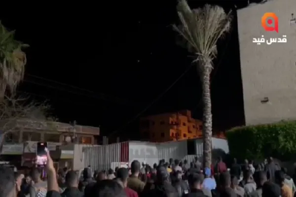 Vidéo | La joie des habitants de Gaza à l'hôpital des martyrs d'Al-Aqsa après le tir des missiles iraniens