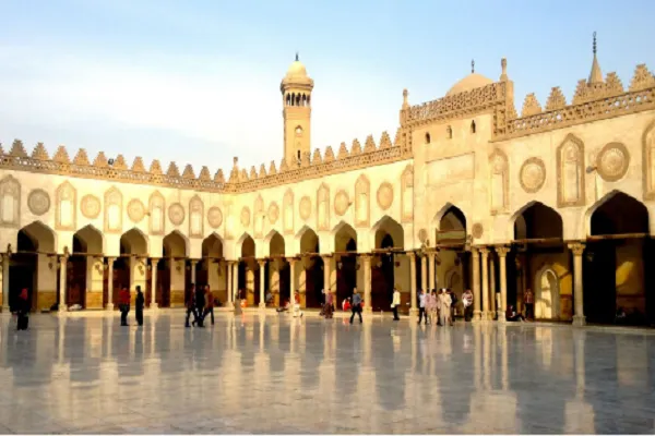 French Group's Manifesto against Quran Draws Rebuttals in Egypt