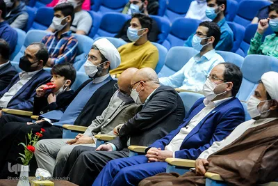 تقدیر از رتبه‌های برتر کنکور سراسری با حضور وزیر علوم
