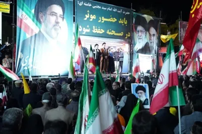 چهل و پنجمین شب بیعت مردم بروجرد با سومین امام امت اسلامی