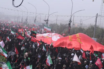 جلوه هایی از شکوه حضور مردم در تشییع با عظمت آقای شهید ایران در قم عکاس: احمدرضا مداح