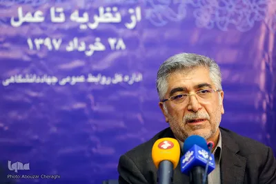 حمیدرضا طیبی رییس جهاد دانشگاهی