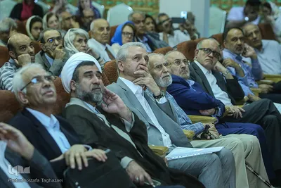 شب فرهاد دفتری