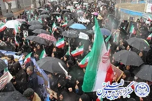 دشمنان در این کشور راه به جایی نمی‌برند/مشکلات باعث میدان دادن به فتنه‌گران نمی‎شود