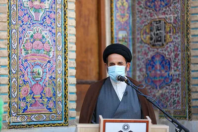محفل انس با قران در مسجد نصیرالملک‎