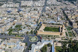 ۱۵ اردیبهشت؛ روز شیراز
