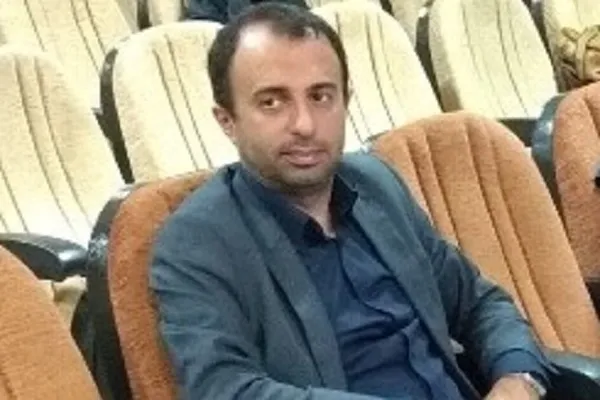 لزوم پرداختن به موضوعات روز در نگارش پایان‌نامه