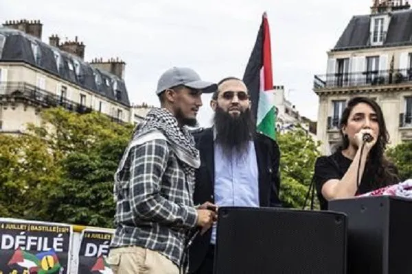 Intifada à Paris : un militant pro-Palestine dans le viseur de la justice française !