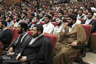 عمامه گذاری طلاب مدارس علمیه ی استان آذربایجان شرقی