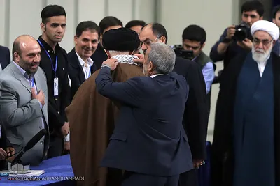 حضور حضرت آیت الله خامنه ای، رهبر معظم انقلاب پای صندوق اخذ رای