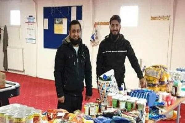 El Ezher, İskoçya'daki korona kurbanlarına yardım ediyor