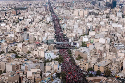 تشییع پیکر رهبر شهید در تهران
