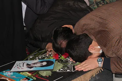 استقبال از مادر شهید «حسین بابایی» در بیرجند