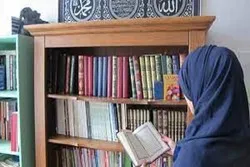 France : enseignement de la lecture du Coran aux enfants musulmans dans une mosquée des Rottes