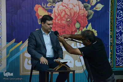 کرسی تلاوت دوره‌ای قرآن‌کریم در تبریز‎