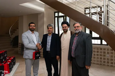 آیین بزرگداشت معلمان و مربیان مؤسسه ثامن‌الائمه (ع) اصفهان