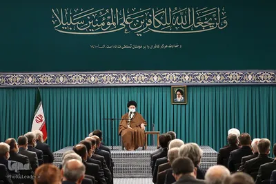 دیدار سفیران و مسئولان وزارت امور خارجه با رهبر انقلاب