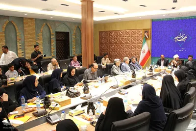نشست خبری جشنواره زیر سایه خورشید در یزد