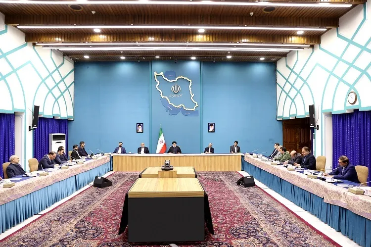 تأکید رئیس جمهور بر تسریع در تعیین تکلیف زوج‌های در انتظار وام ازدواج