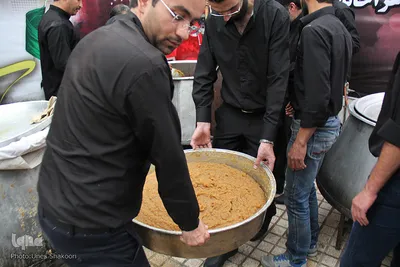 پخت حلوای 14 تنی در زنجان‎