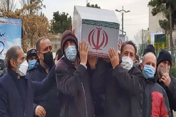 تشییع پیکر 2 شهید گمنام در وزارت ورزش و جوانان
