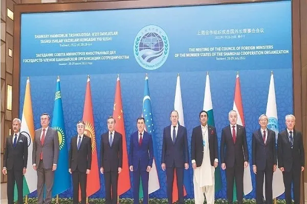 د شانګهایی غونډې غوښته ؛په افغانستان کې دې پراخ بنسټه حکومت جوړ شي