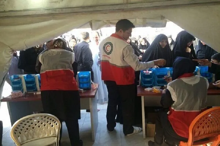 خدمات هلال احمر به بیش از ۳ هزار زائر اربعین در مرز خسروی