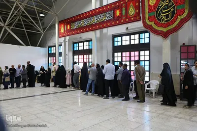 شور انتخابات در گلستان شهدای اصفهان
