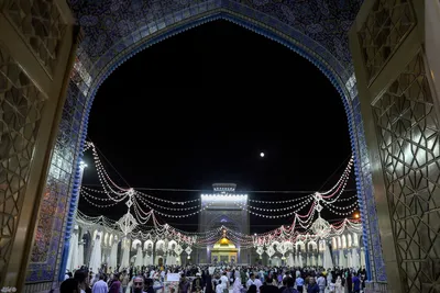 حرم مطهر رضوی در شب عید غدیر