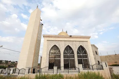 مسجد «البر الاحسان» شهر «بیره» کرانه باختری رود اردن در آتش کینه صهیونیستها