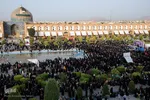 جشن عفاف و حجاب دختران و بانوان اصفهانی «اصفهان به رنگ خدا» در میدان امام خمینی(ره) نصف جهان