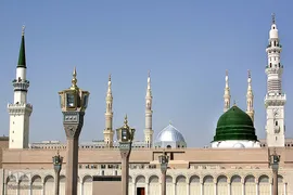 حرم مطهر و نورانی اشرف الانبیاء، حضرت محمد مصطفی(ص) در مدینه منوره