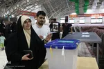 حماسه حضور در گلستان شهدای اصفهان