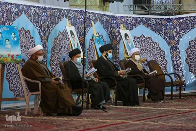 مراسم بزرگداشت شهید دستغیب در حرم شاهچراغ (ع)