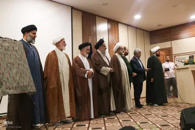 آیین رونمایی از کتاب «برای حق» در یزد‎