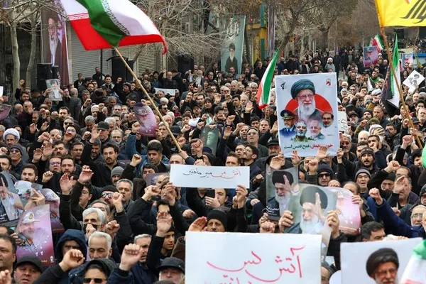 راهپیمایی مردم در محکومیت جنایات آمریکا و رژیم صهیونیستی